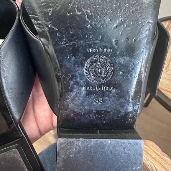 Versace Virtus Leather Sandals Size 38 - Picture 10 of 10